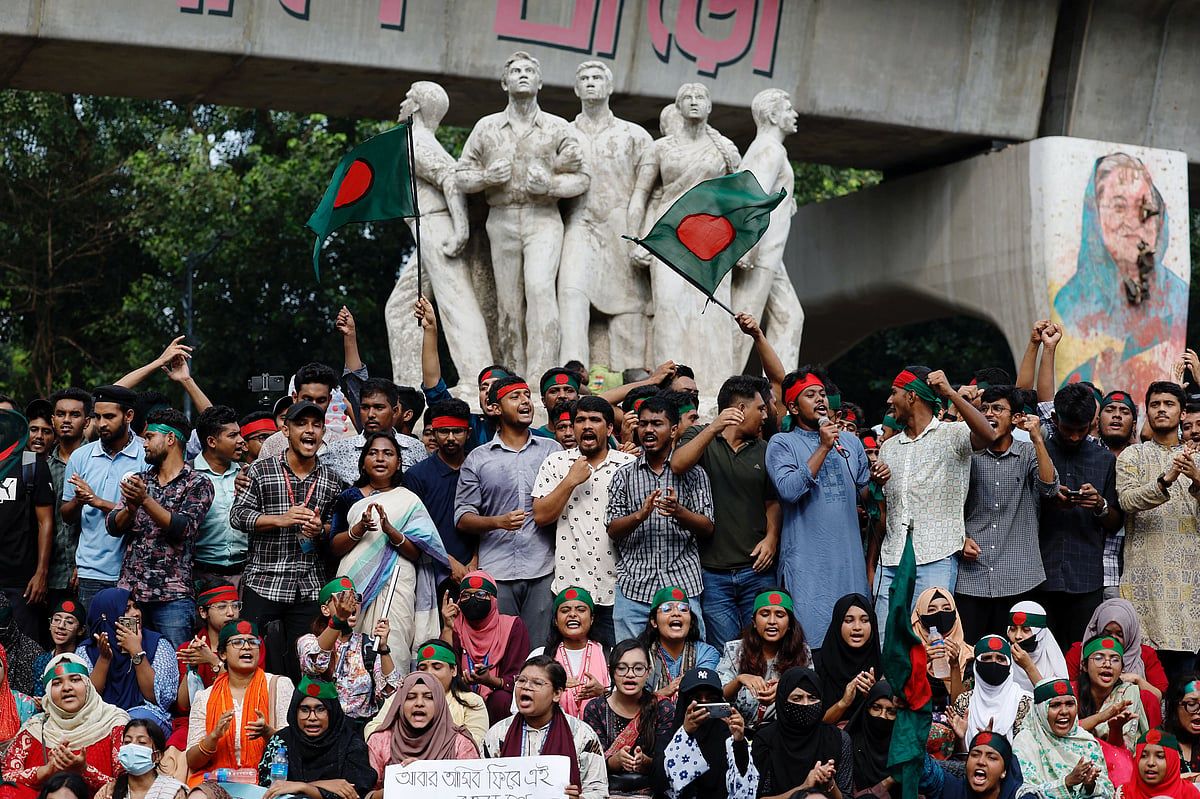 Eski Başbakan Hasina'yı Deviren Bangladeşli Öğrenciler Siyasi Parti Kurmaya Hazırlanıyor