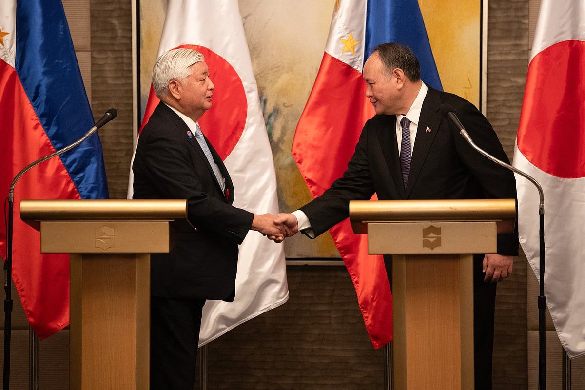 Filipin ve Japonya Bakanları Savunma Ortaklığını Daha Da Geliştirmeyi Kabul Etti