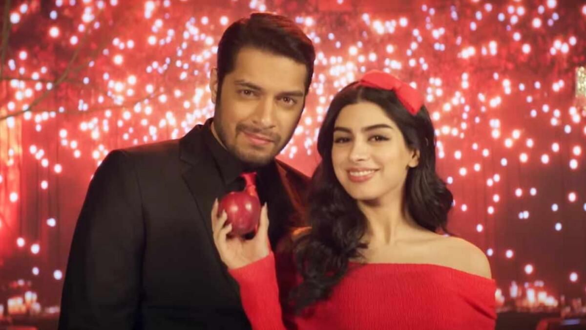 Film İncelemesi: 'Loveyapa', Z Kuşağı Aşkına Komik, Köpüklü Bir Bakış