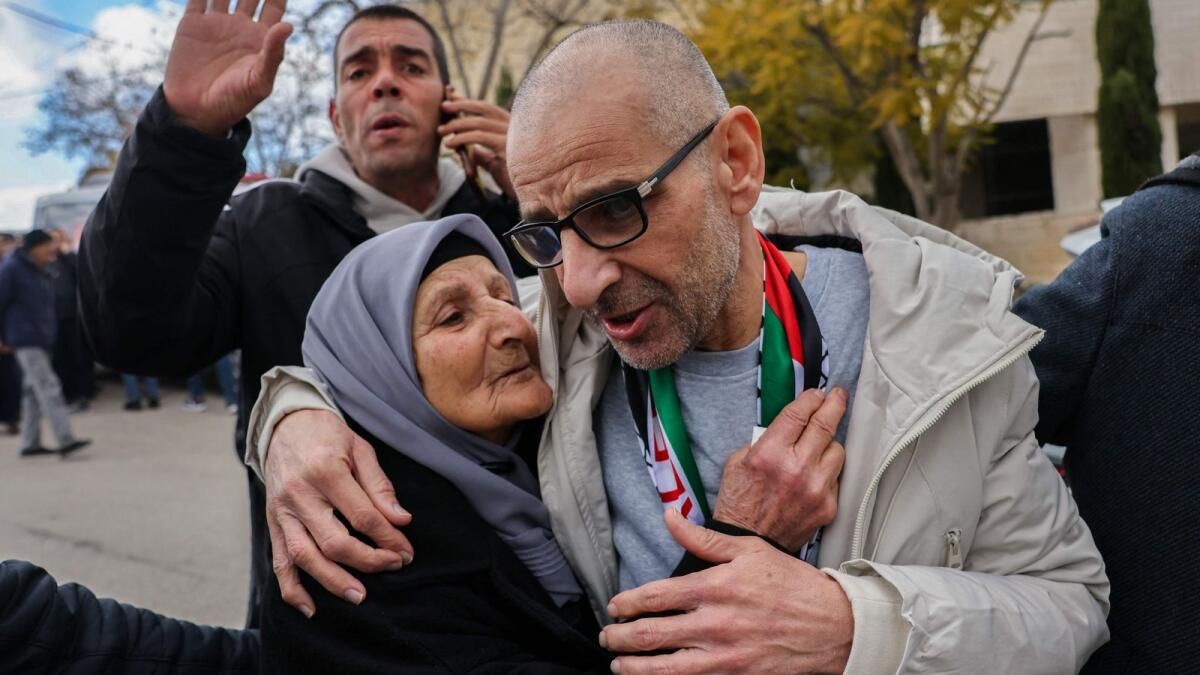 Gazze'de Ateşkes: İsrail Hapishanelerinden Serbest Bırakılan Filistinli Mahkumlar Ramallah'a Geldi