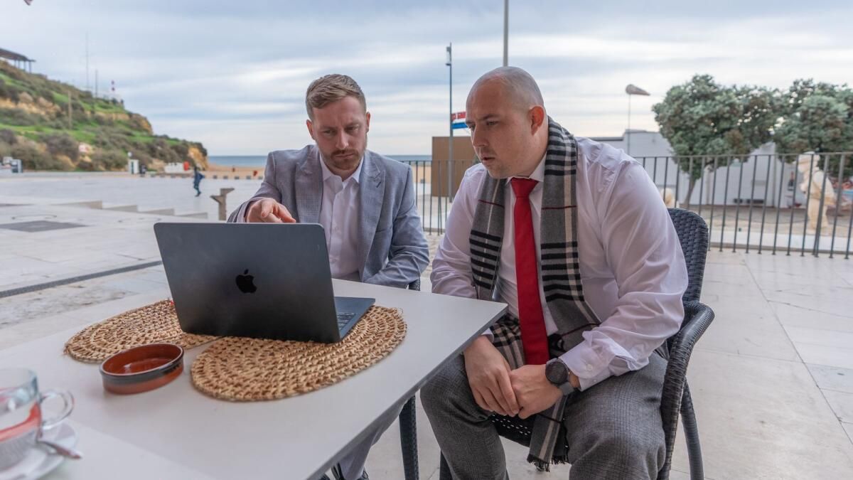 Jones &amp; Thomas, Dubai'ye Taşınan Girişimcileri Desteklemek için Yeni Bir Program Açıkladı