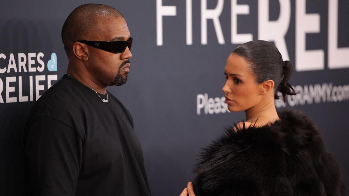 Kanye West, Diddy'yi Savunuyor, Müzik Mogulunun Tutuklanmasında Sessizlik için Hollywood'u Çarpıyor