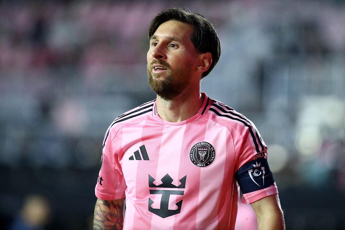 Lionel Messi, New York City Fc Yardımcı Antrenörünün Boynunu Tuttuğu için Para Cezasına Çarptırıldı