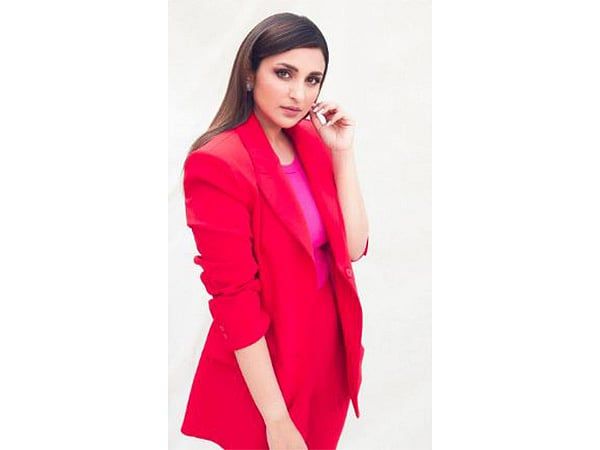 Parineeti Chopra, Bir Gizemle Başrol Oynadığı Web Dizisine Giriş Yapacak
