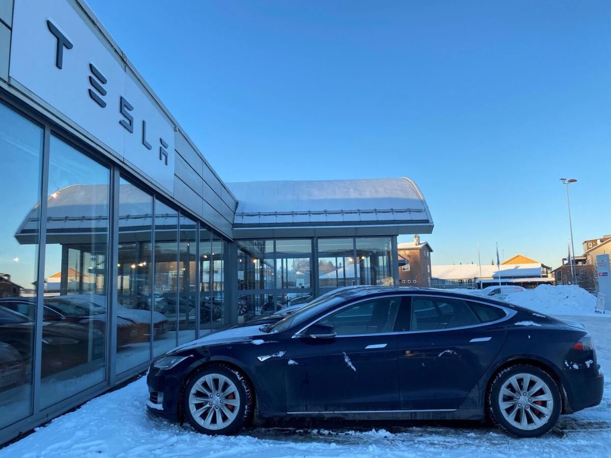 Misk Etkisi? Tesla'nın Satışları Ocak Ayında Beş Avrupa Pazarında Geriledi