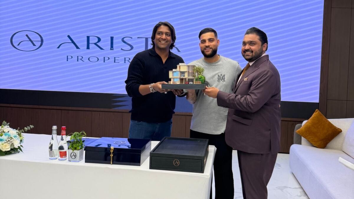 Tauba Tauba Sensation Karan Aujla, Arista Properties'in Wadi Villalarında Ultra Lüks Ev Satın Aldı