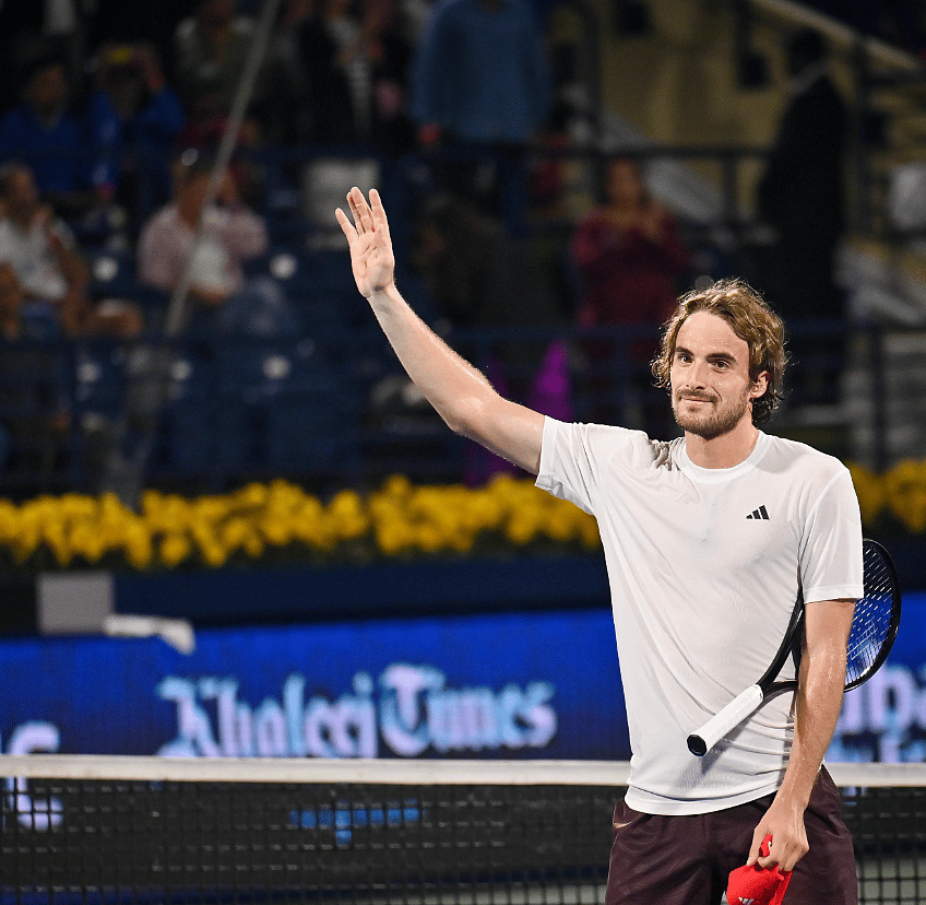 Tsitsipas, Haçanov'a Karşı Zorlu Bir Maç Bekliyor