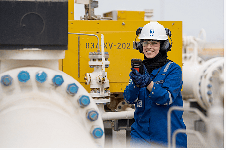 Adnoc Gas Hissedarları, 3.41 için Rekor 2024 Milyar Dolarlık Temettüyü Onayladı 