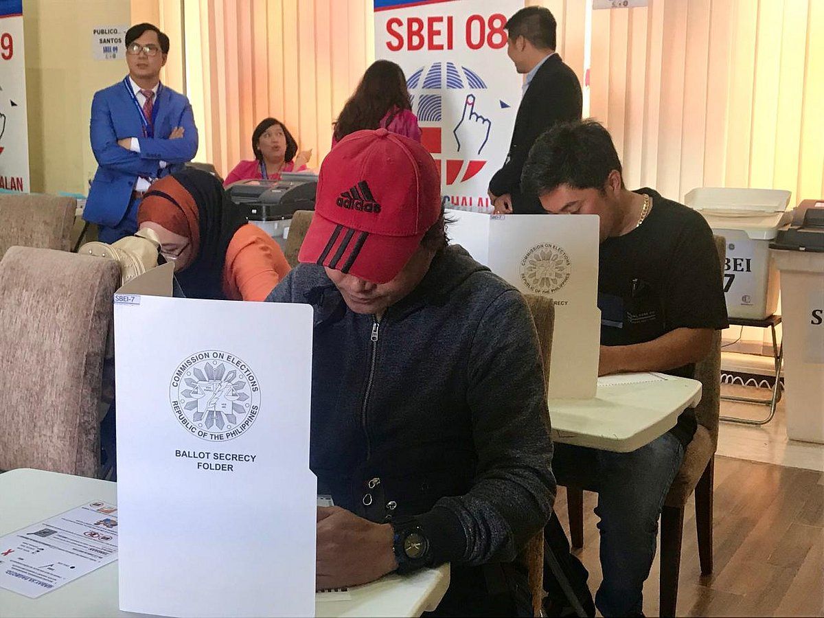BAE: Filipin Denizaşırı Çevrimiçi Oylamasına Kayıt Süresi 20 Mart'a Taşındı