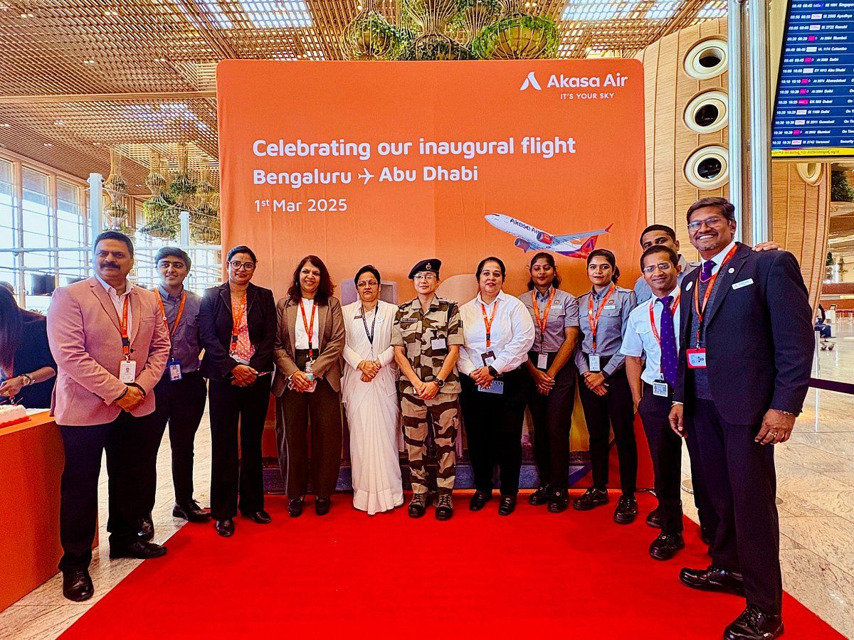 BAE-Hindistan Seyahati: Akasa Air, Bengaluru, Ahmedabad'dan Abu Dabi'ye Günlük Direkt Uçuşlar Başlattı
