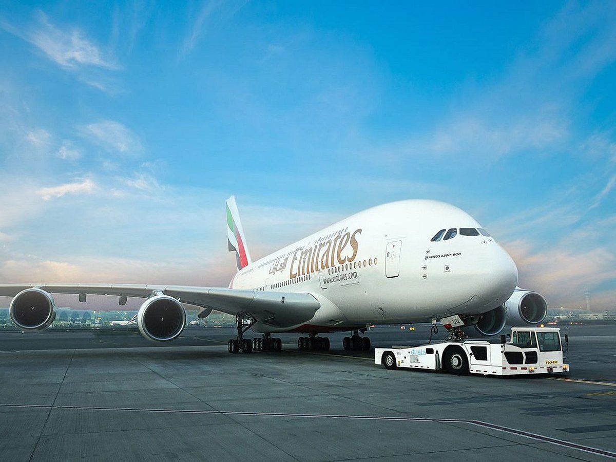 BAE Seyahati: Emirates Teletıp İstasyonunu Tanıtırken Şimdi Uçaklarda Hızlı ve Uzaktan Sağlık Hizmeti Alın