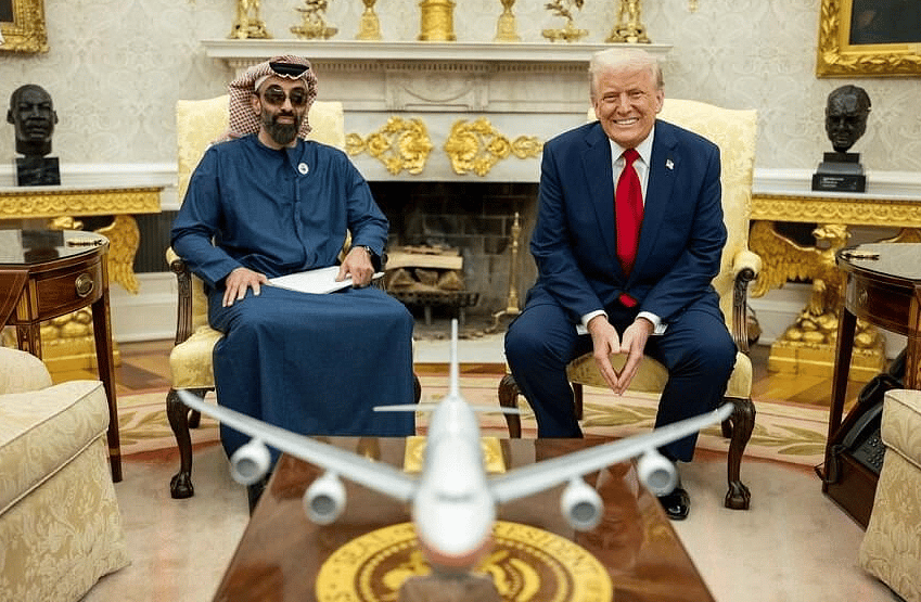BAE'nin Ulusal Güvenlik Danışmanı Resmi ABD Ziyaretinde Donald Trump ile Görüştü