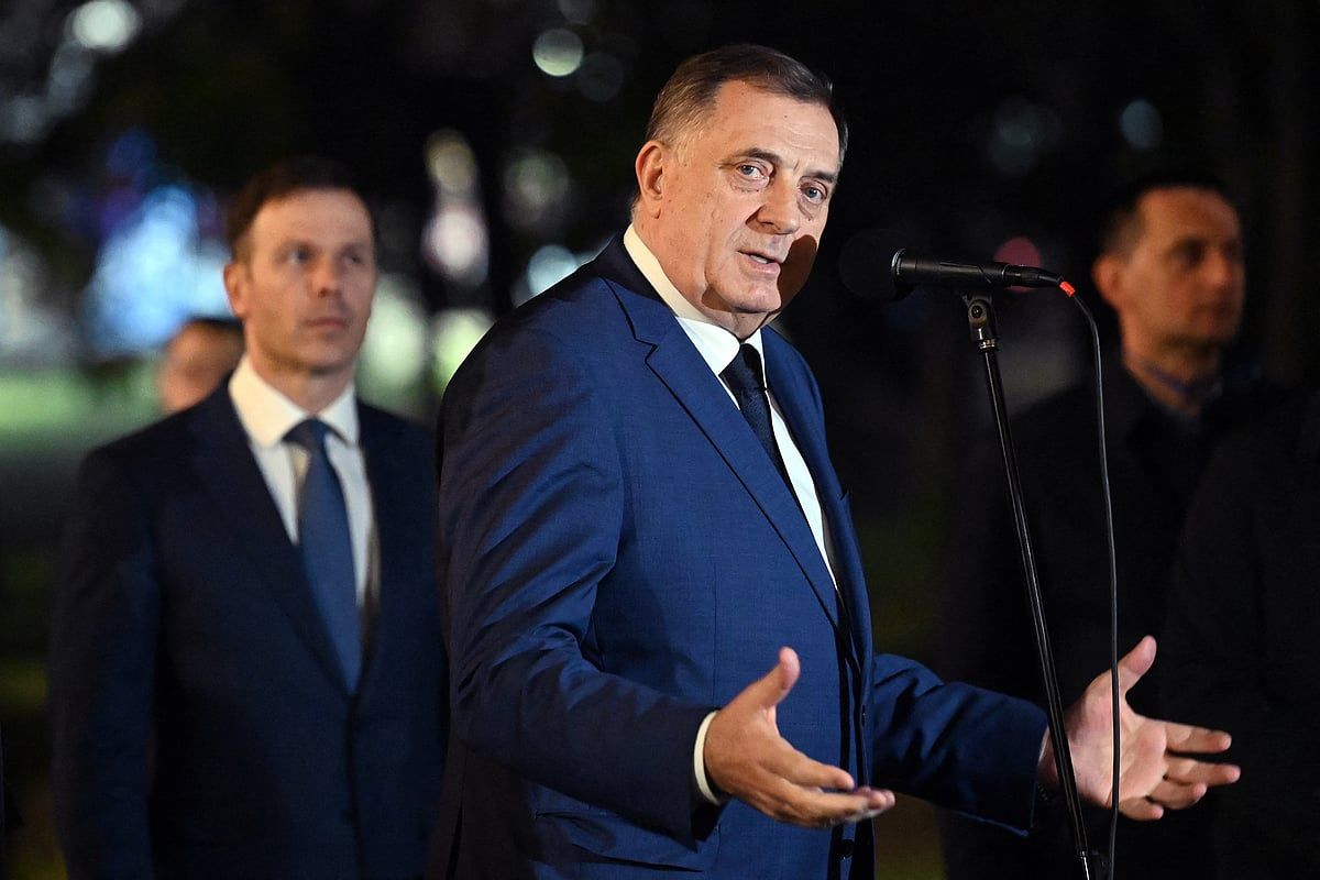 Bosna Polisi Sırp Lider Milorad Dodik'i Getirme Emri Verdi