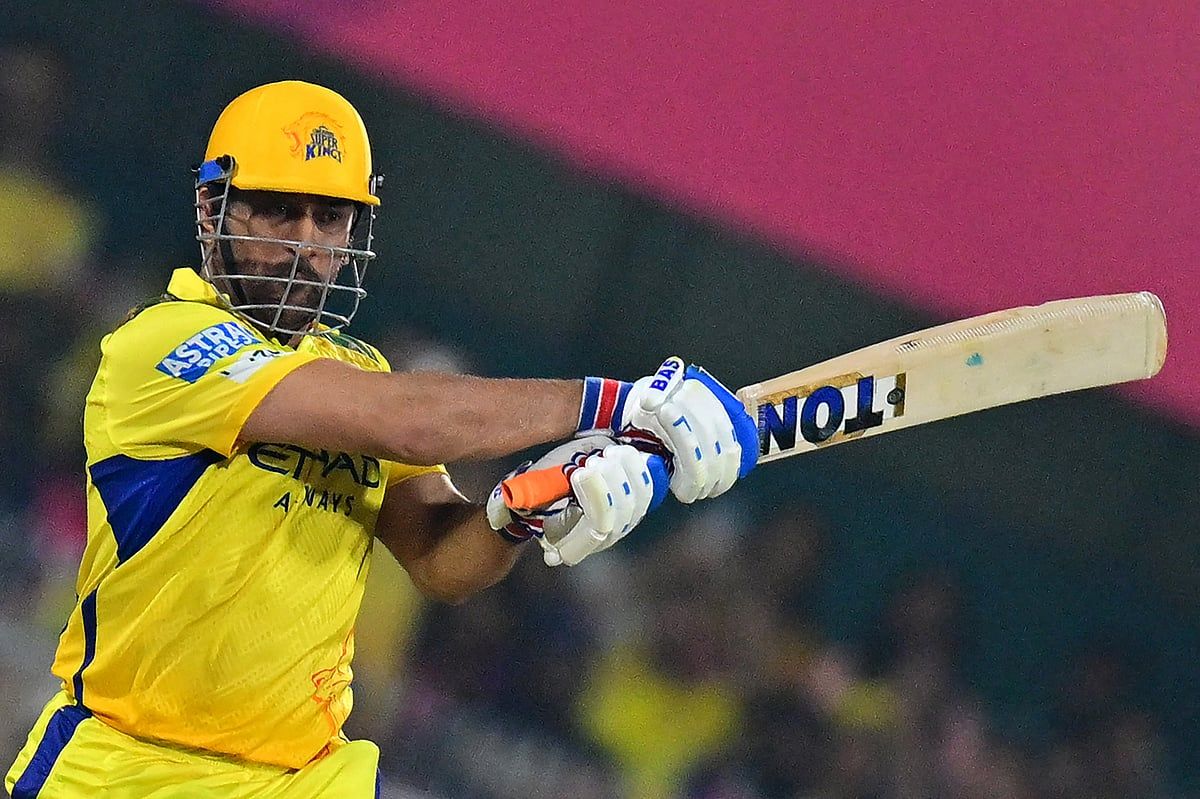 Csk Antrenörü Fleming, Dhoni'nin Vuruş Pozisyonu ile Dengeleme Eylemiyle Karşı Karşıya Olduğunu Söyledi