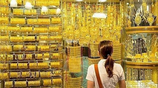 Dubai: Altın Fiyatları Rekor Seviyeye Ulaştıktan Sonra Erken Ticarette Sabit Kaldı