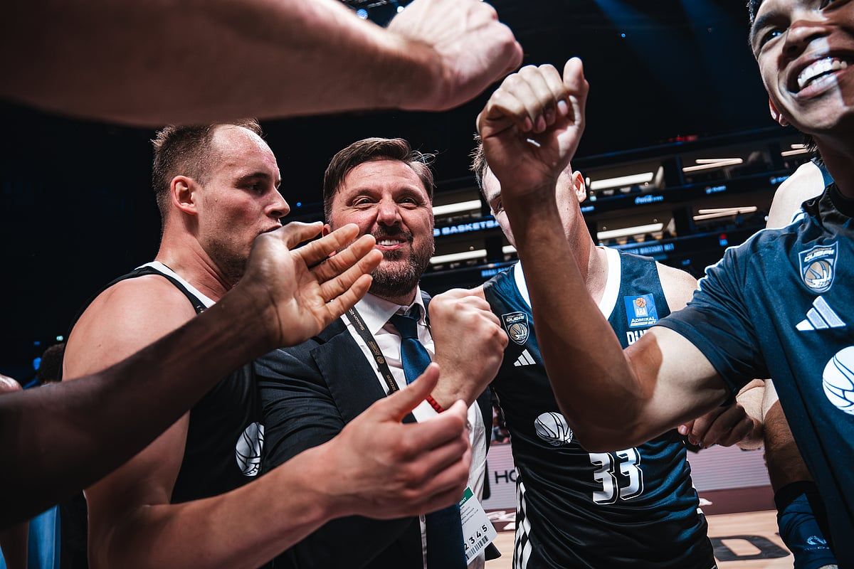 Dubai Basketbol Antrenörü Golemac, Partizan Mozzart Bet Karşısında Çarpıcı Galibiyetin Ardından Ayın Üzerinde