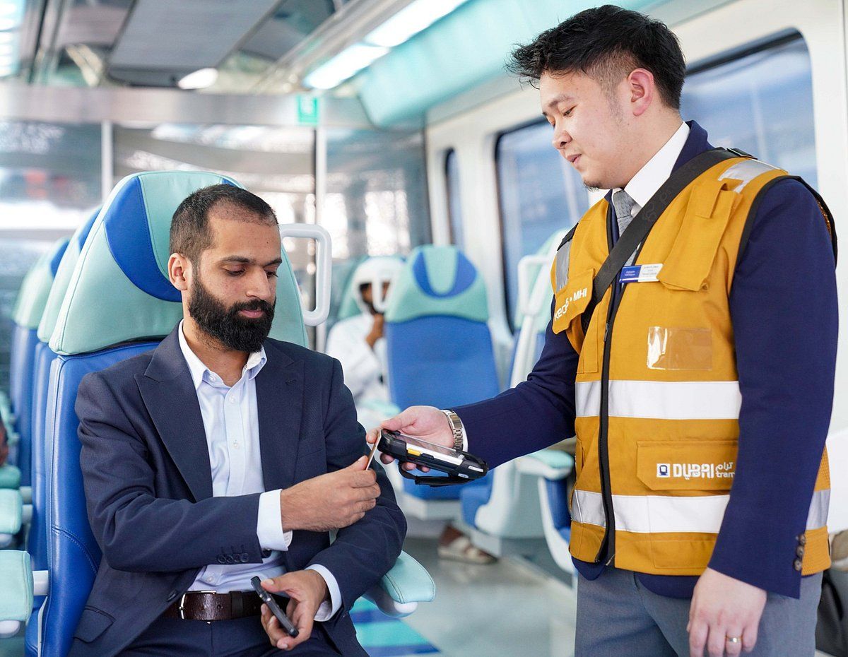 Dubai Metrosu, İhlalleri İzlemek için Tramvay, Canlı Ekranlar Aracılığıyla Denetim Gözetimi