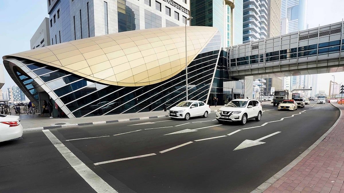 Dubai: Şeyh Zayed Yolu'ndaki Yeni Şerit, Seyahat Süresini 5 Dakikadan Sadece 2 Dakikaya İndiriyor