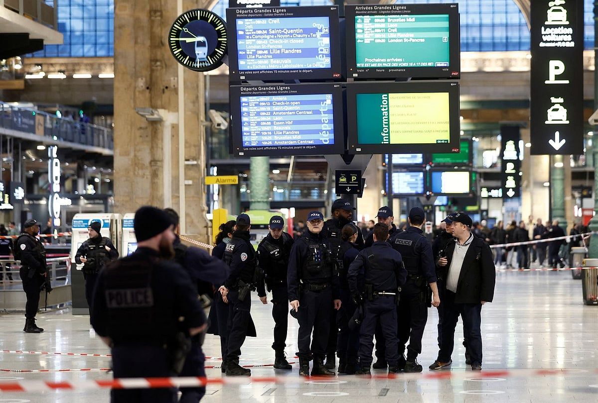 Fransa: Paris Tren İstasyonuna Giden Raylarda Iı. Dünya Savaşı Bombası Bulundu; Trafik Durdu