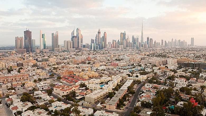 Gecikmiş Hizmet Ücretleriyle Mücadele Eden Dubaili Mülk Sahipleri Tayseer Aracılığıyla Yardım Teklif Etti