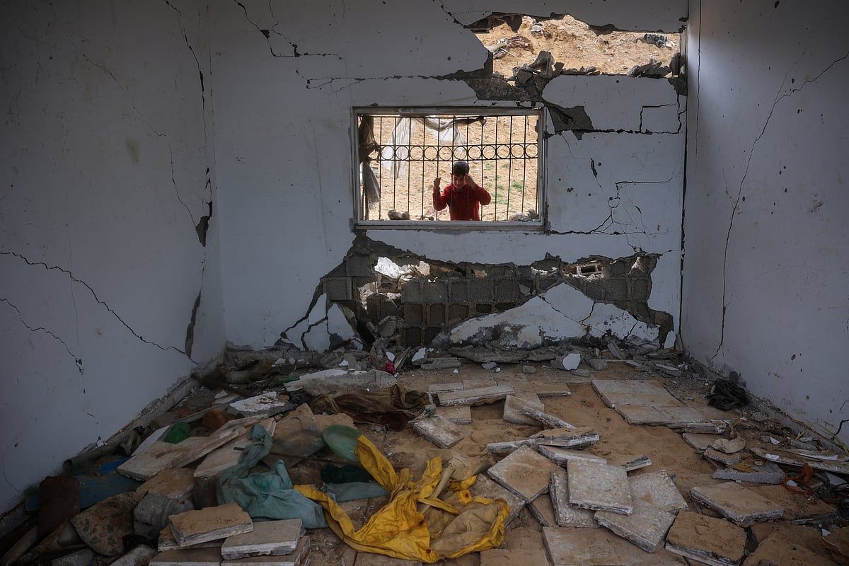 Hamas, İsrail'in Gazze'nin Güneyindeki Siyasi Liderini Öldürdüğünü ve Patlamaların Şeridi Sarstığını Söyledi
