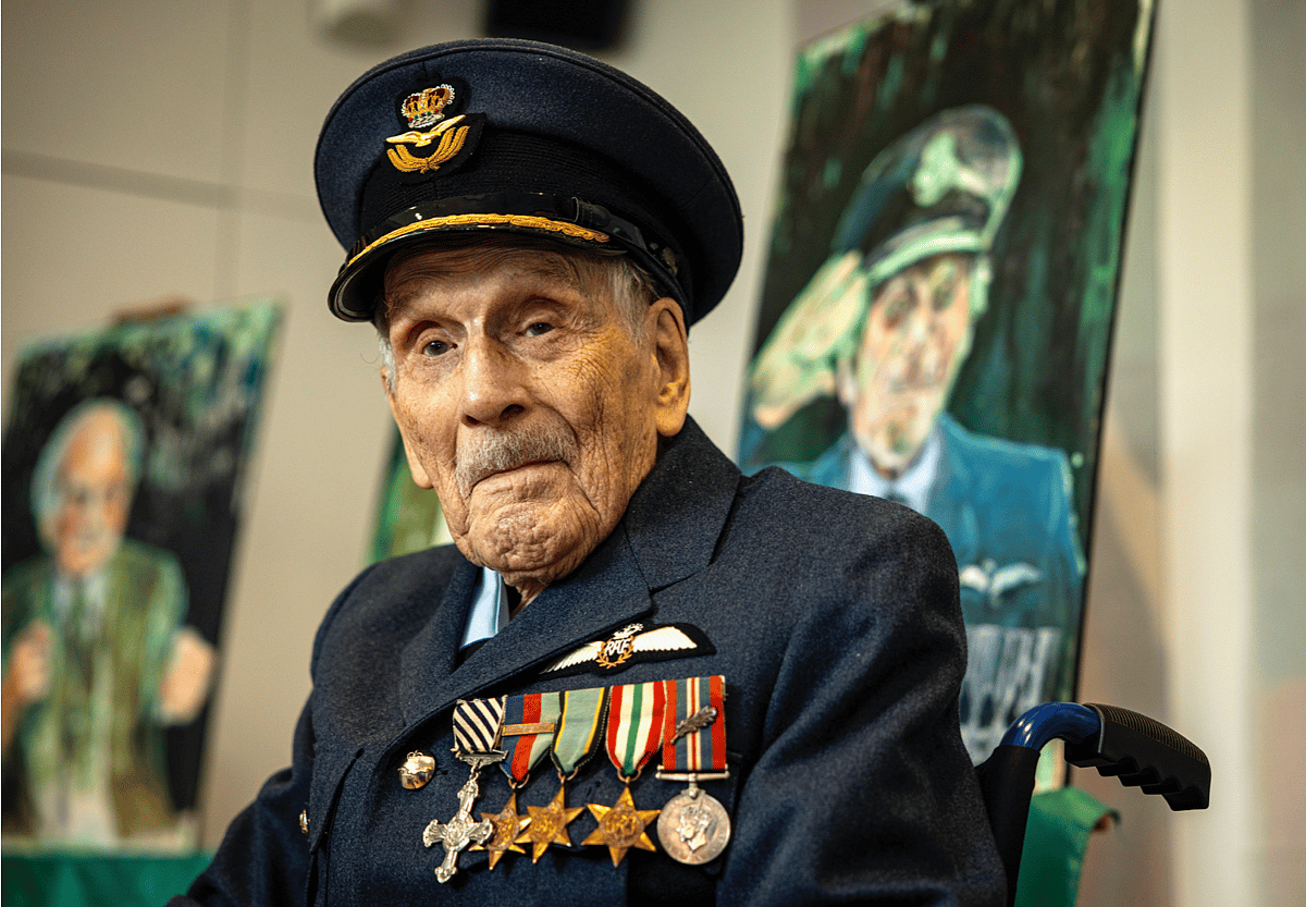 Hayatta Kalan Son Britanya Savaşı Pilotu 105 Yaşında Öldü