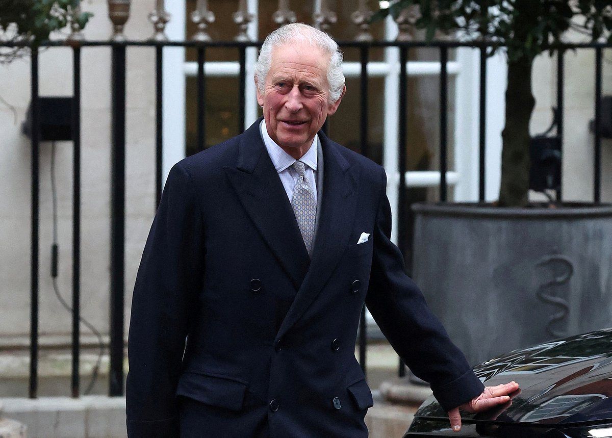 İngiltere Kralı Charles, Kanser Tedavisi Sonrası Randevuları İptal Etti 'Yan Etkiler'
