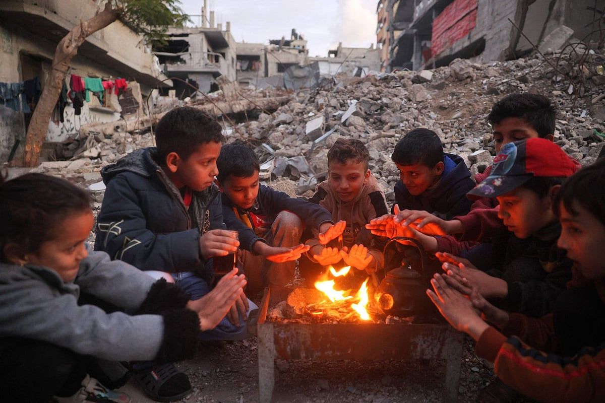 'İnsancıl Hukuk İhlali': Suudi Arabistan ve Katar, İsrail'in Gazze'deki Elektrik Kesintisini Kınadı