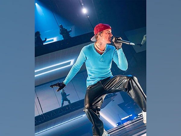 Justin Bieber Şifreli Sosyal Medya Gönderisinde 'Boğuluyorum' Diyor