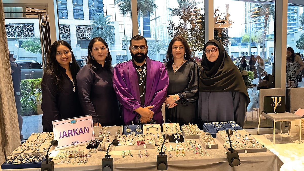 Mücevheratın Evrimi: Zamansız Altın ve Pırlantalardan Modaya Uygun Aksesuarlara