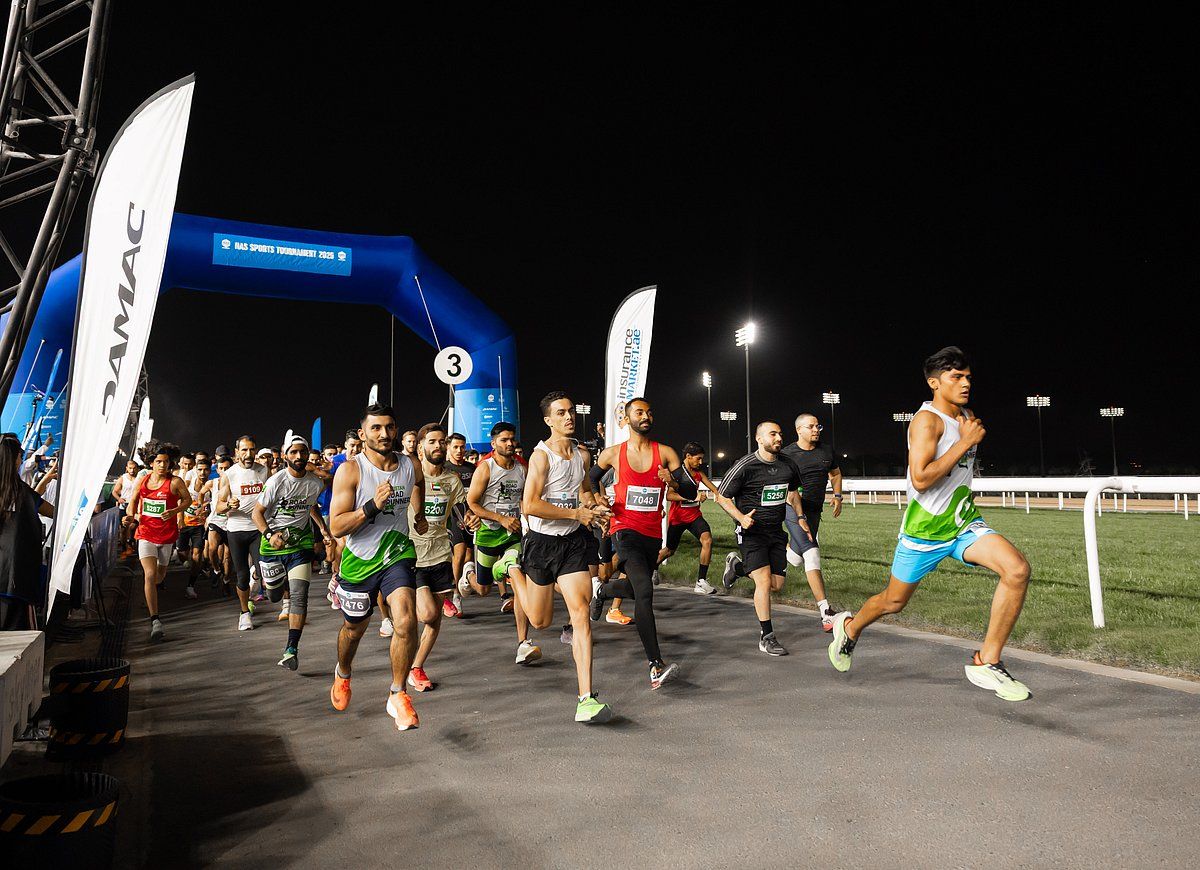Nad Al Sheba Turnuvası, Emirlik Sporlarını Geliştirdiği ve Sporcu Seviyesini Yükselttiği için Övgü Kazandı