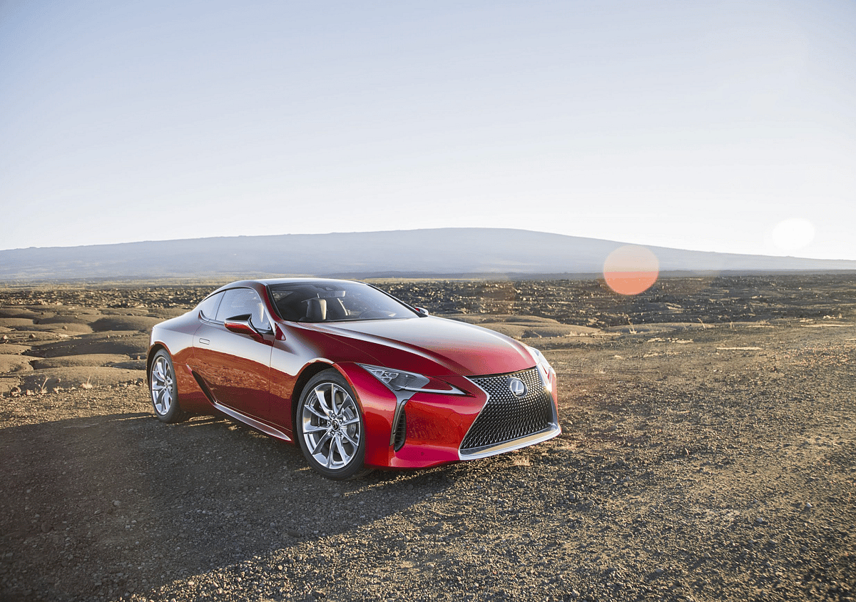 Otomatik İnceleme: Lc500, Lexus'un Vahşi Tarafının Evcilleştirilemeyeceğini Kanıtlamak için Yaratıldı