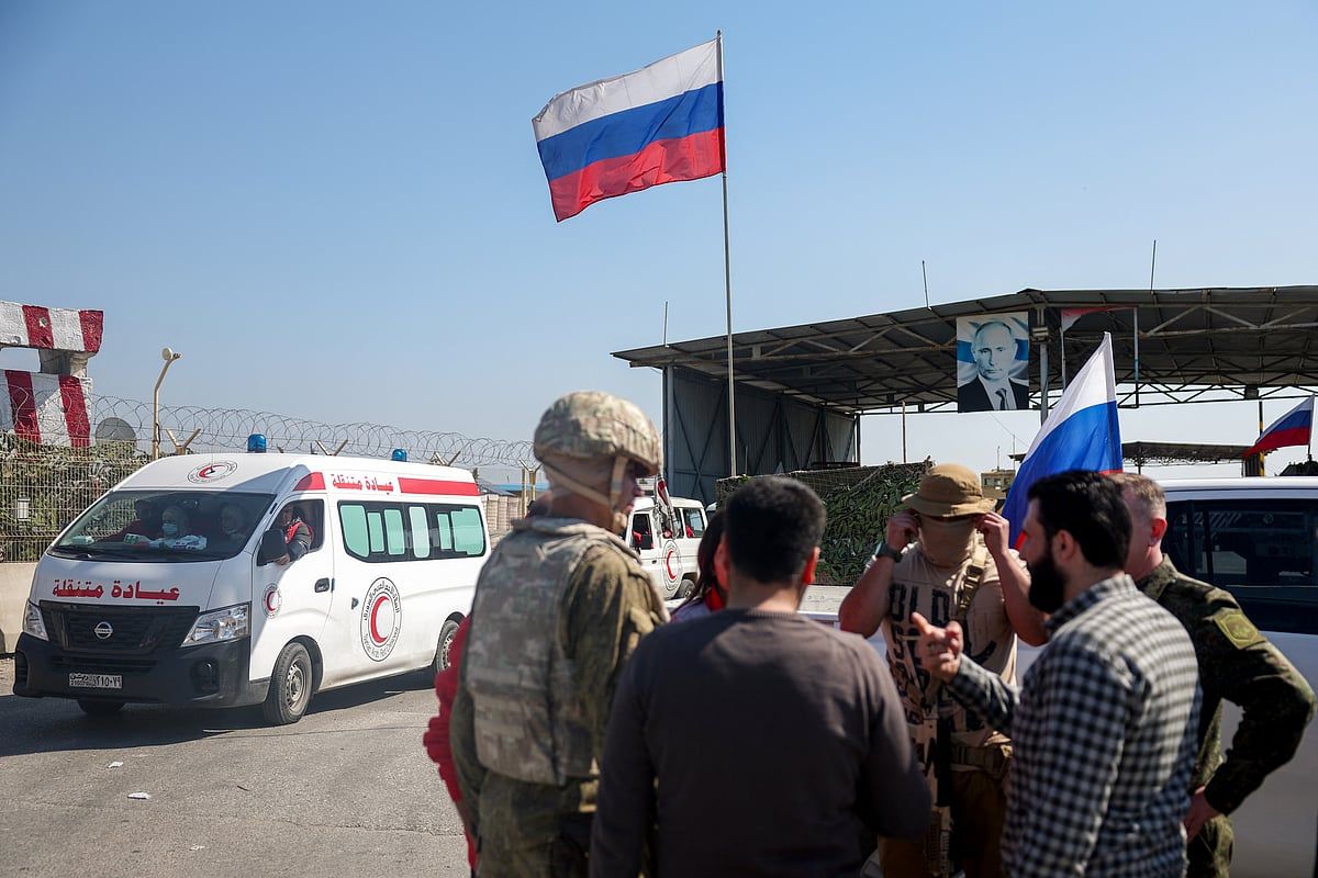 Putin, Suriye'nin Sharaa Desteğini ve işbirliğini Sunuyor