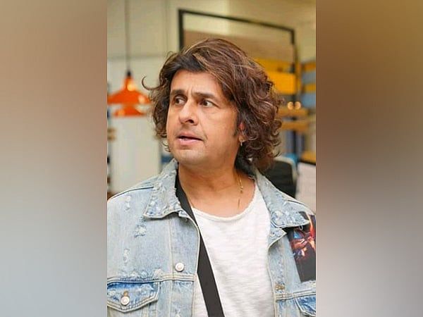 Sonu Nigam, Küçümsendikten Sonra Iıfa 2025'e Geri Döndü