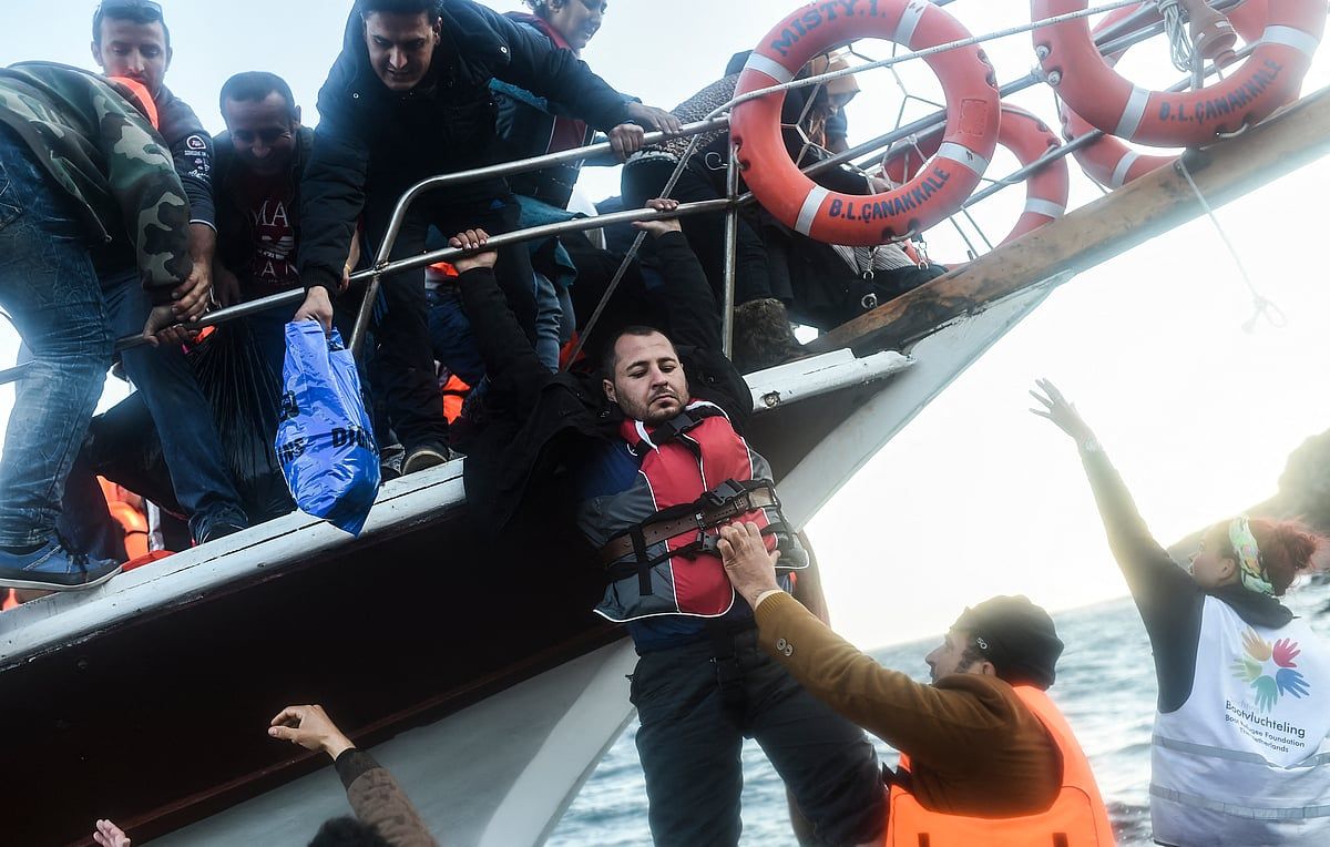 Türkiye, Göçmen Sorununu Çözmek için Yunanistan Sınırında ilk Duvarı İnşa Edecek