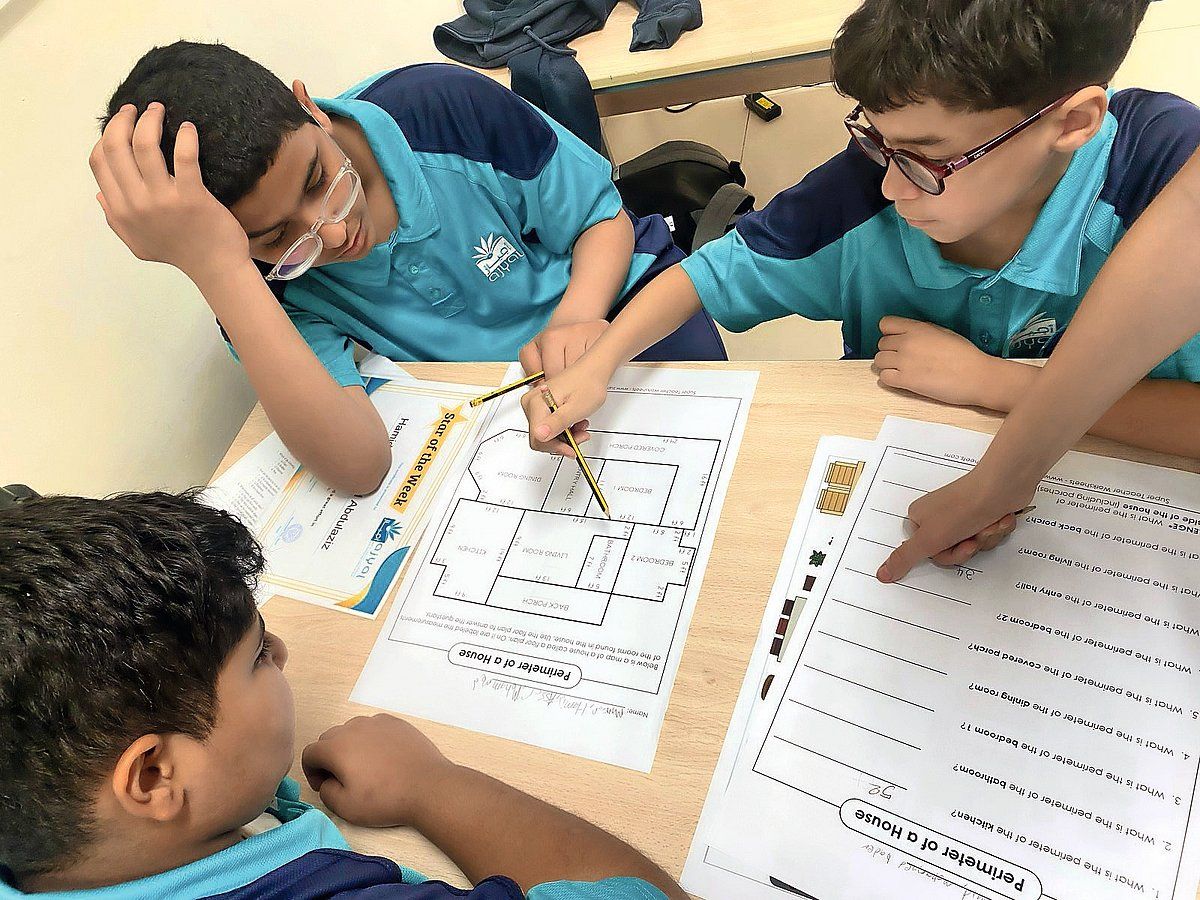 6. Sınıf Öğrencileri Yenilikçi ve Dinamik Matematik Projelerine Hayat Veriyor