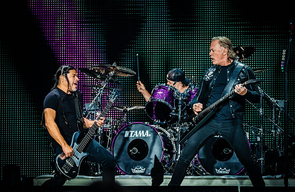 Abu Dabi F1 Gp'si: Metallica, 6 Aralık'ta Yarış Sonrası Konserlere Başkanlık Edecek