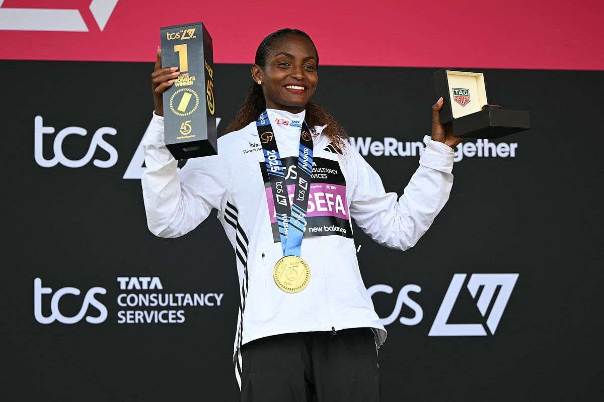 Assefa Dünya Rekoru Kırdı, Sawe Londra Maratonu'nda Birinci Sınıf Alanı Yok Etti