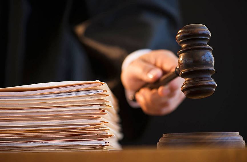 BAE: Mahkemede Borç Almadığına Yemin Ettikten Sonra 200.000 Dh'lik 'Borçtan' Temizlenen Adam