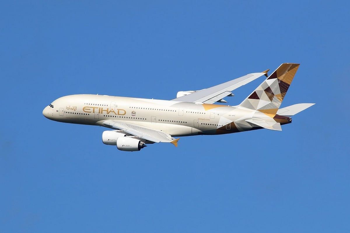 BAE Uçuşları: Etihad Havayolları 2025'in ilk 3 Ayında 5 Milyon Yolcu Taşıyor