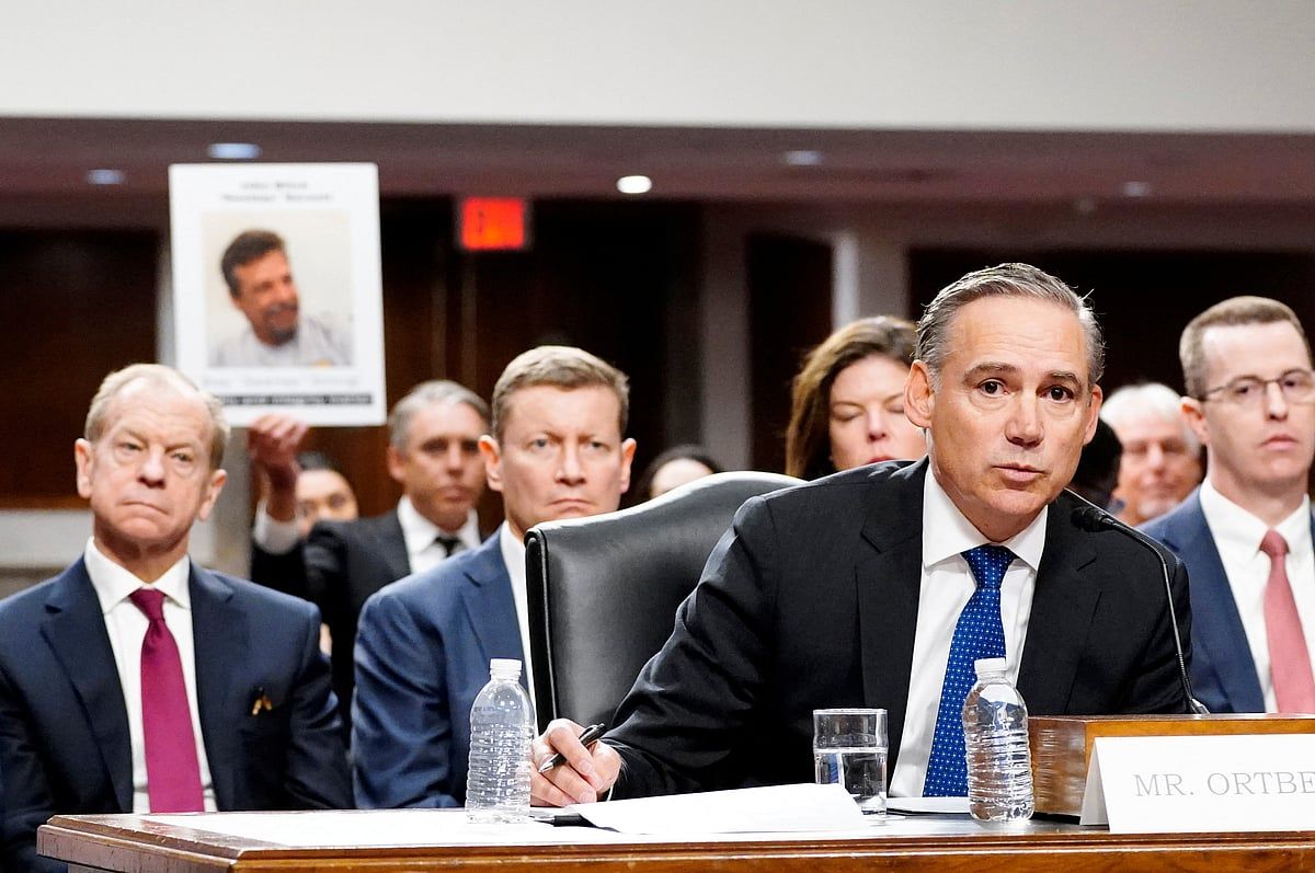 Boeing Ceo'su Güvenlik Çabalarını Savunuyor, İşçilere Baskı Yapmadığını Söylüyor