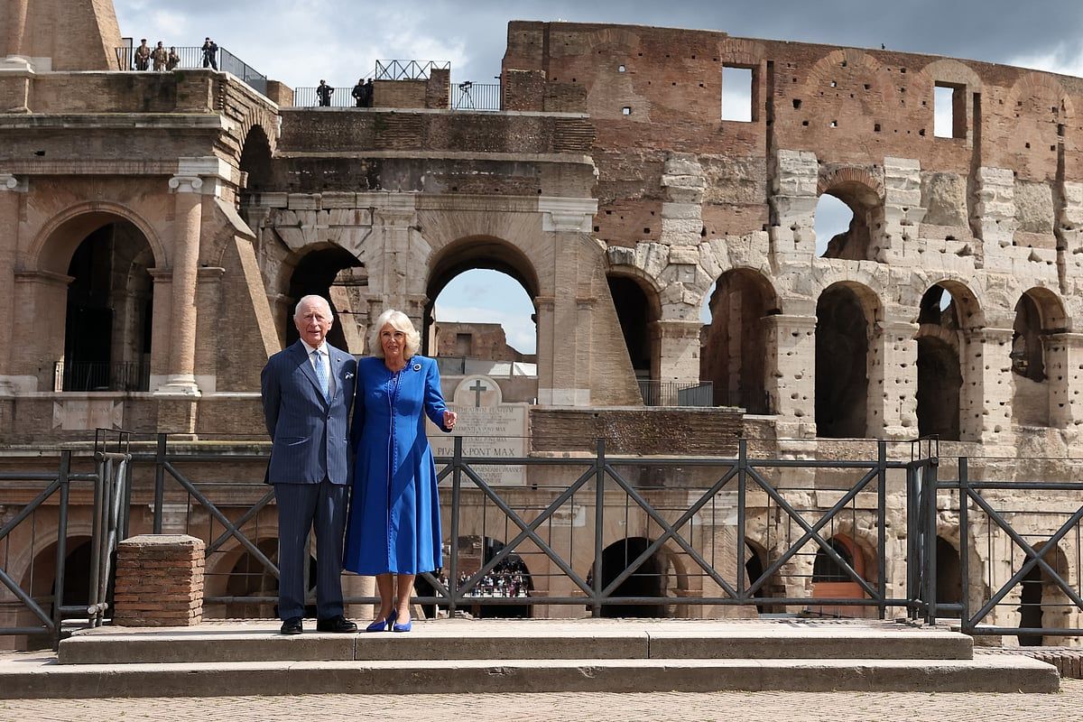Charles ve Camilla, Görkemli İtalya Ziyaretinde Kolezyum'da Poz Veriyor