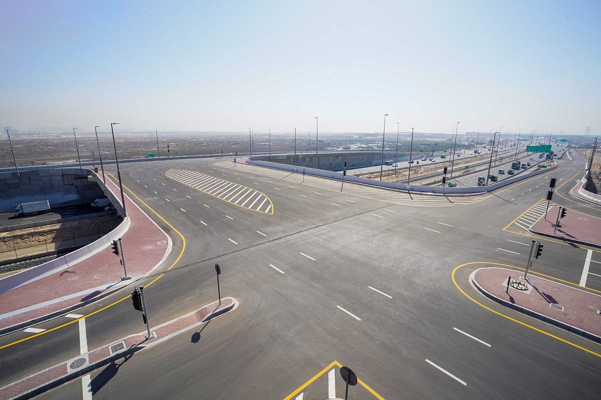 Dubai: Trafiği İyileştirecek Yeni 3 Şeritli Üst Geçit, Etihad Demiryolu Hareketi