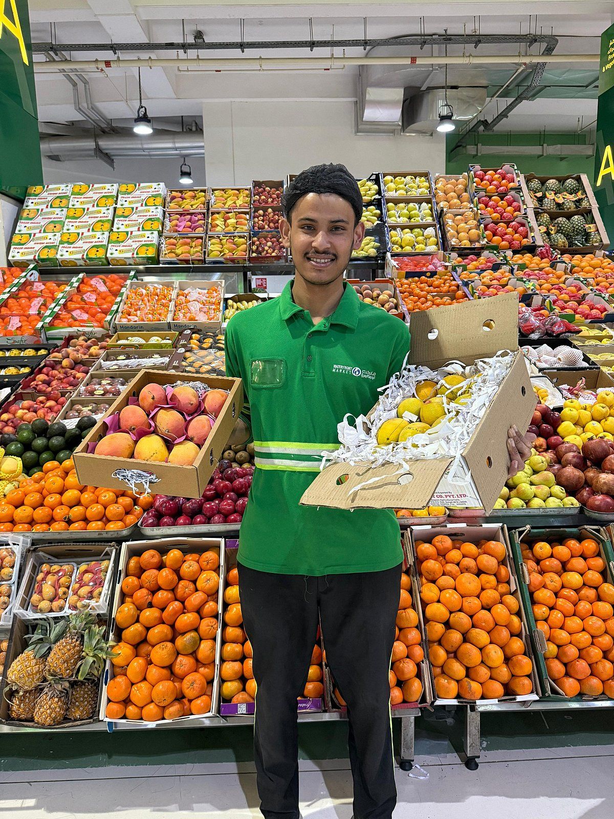 Dubai'de Mango Mevsimi: ’Meyvelerin Kralı' Pazarlara Kg Başına 10 Dh'den Giriyor