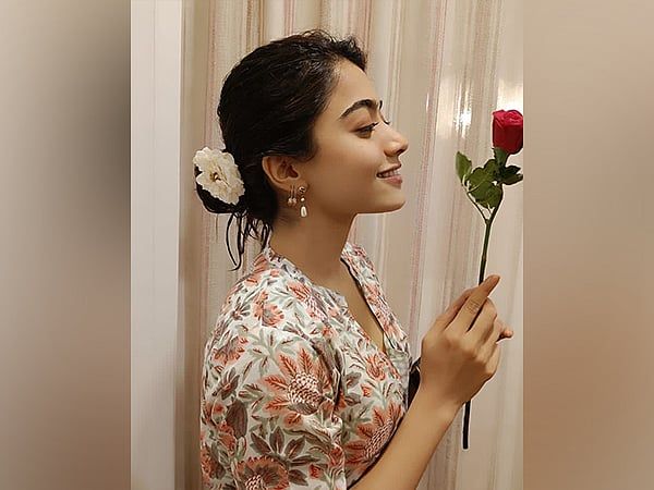 En Son Ne Zaman Kendine Çiçek Aldın?': Rashmika Mandanna