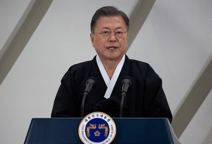 Eski Güney Kore Devlet Başkanı Moon Jae-İn Yolsuzlukla Suçlandı: Kovuşturma