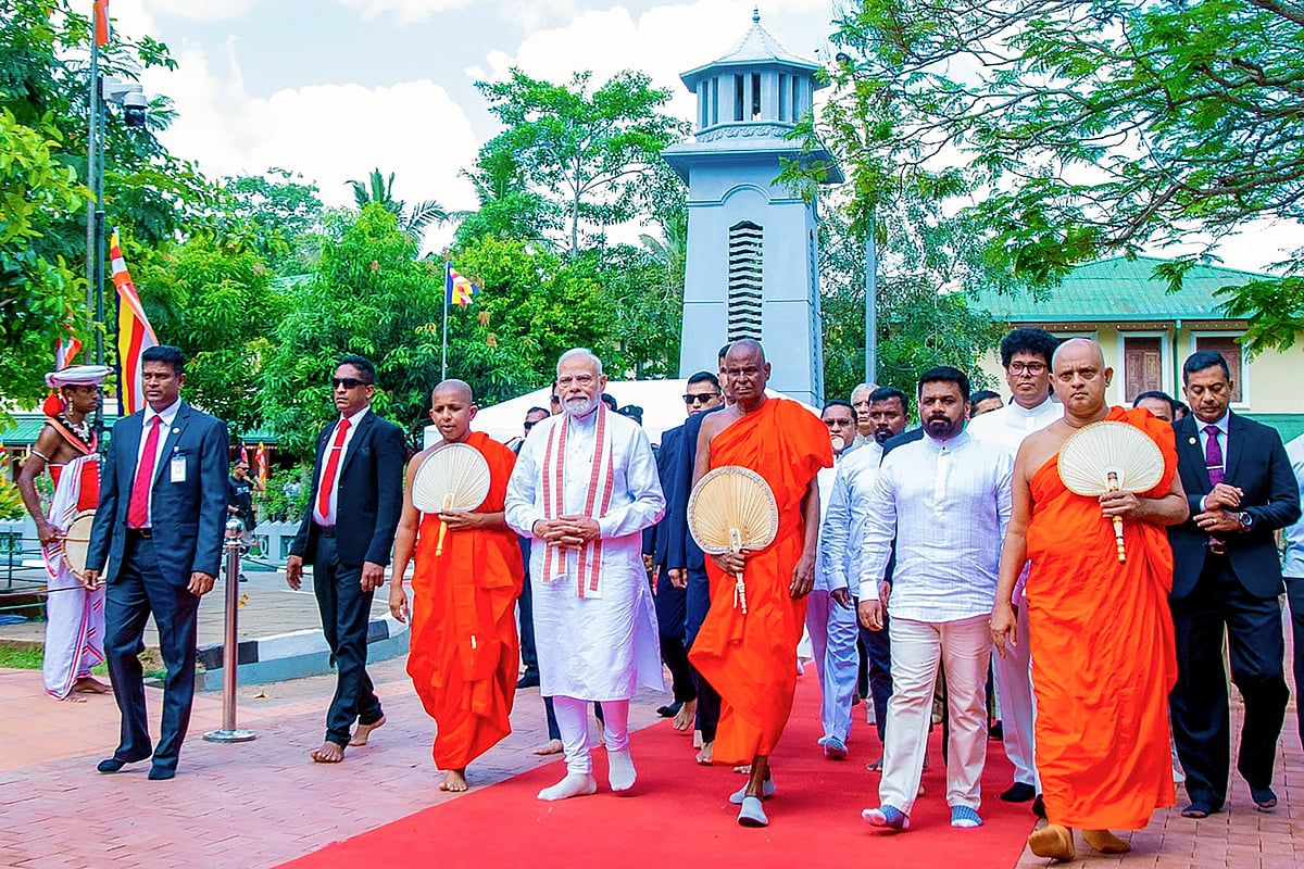 Hindistan'dan Modi, Kutsal Ağaç'ta Sri Lanka'nın Yakın Bağlarını Övdü