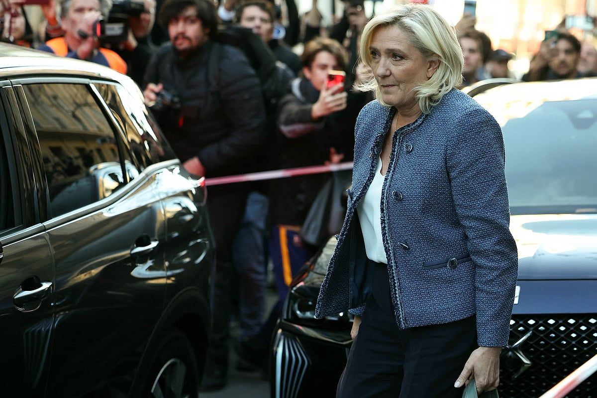 İtalyan Meloni, Le Pen'in Yasağının Milyonları Haklarından Mahrum Ettiğini Söyledi
