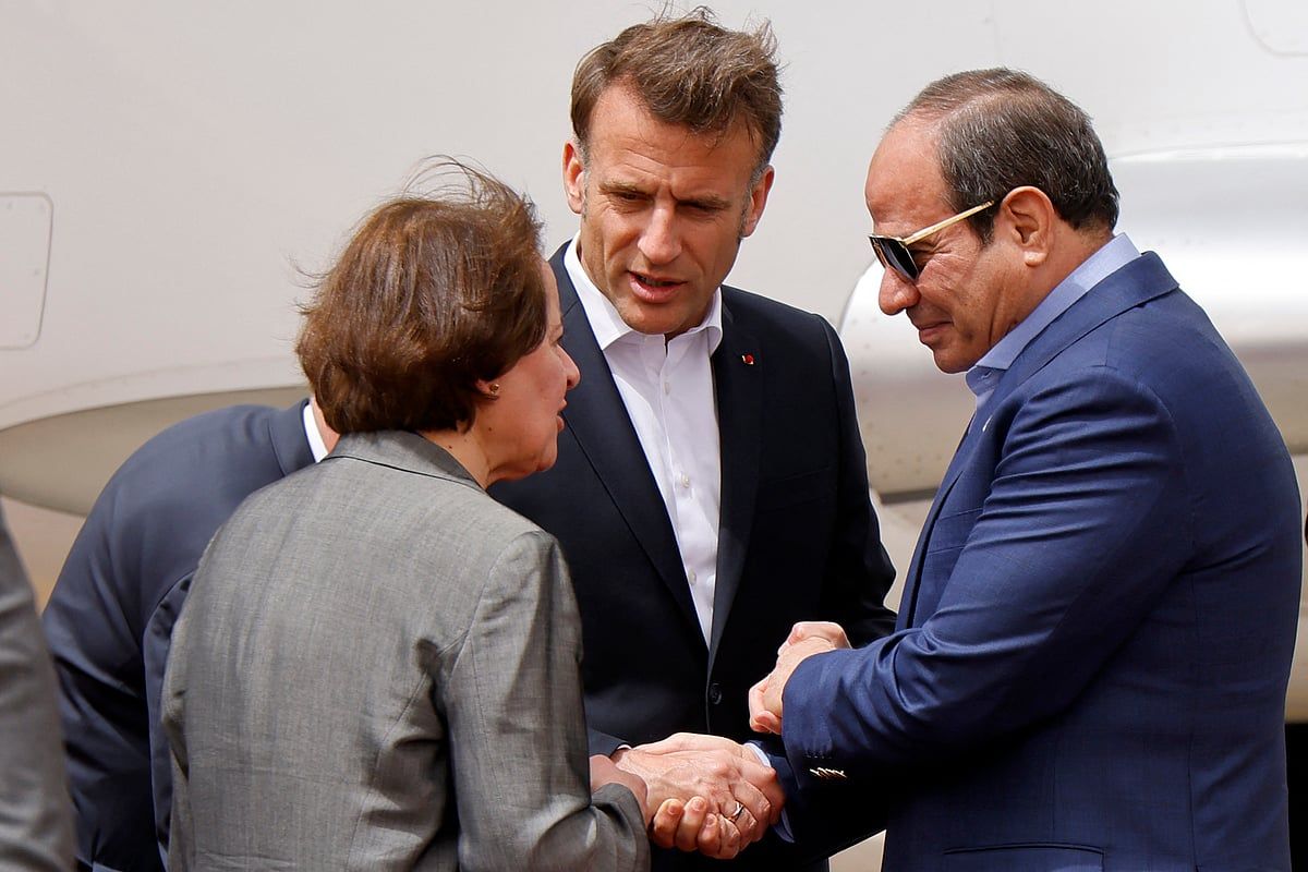 Macron, Gazze için Mısır Yardım Karakolunu Gezdi, İsrail'i Ablukayı Kaldırmaya Çağırdı