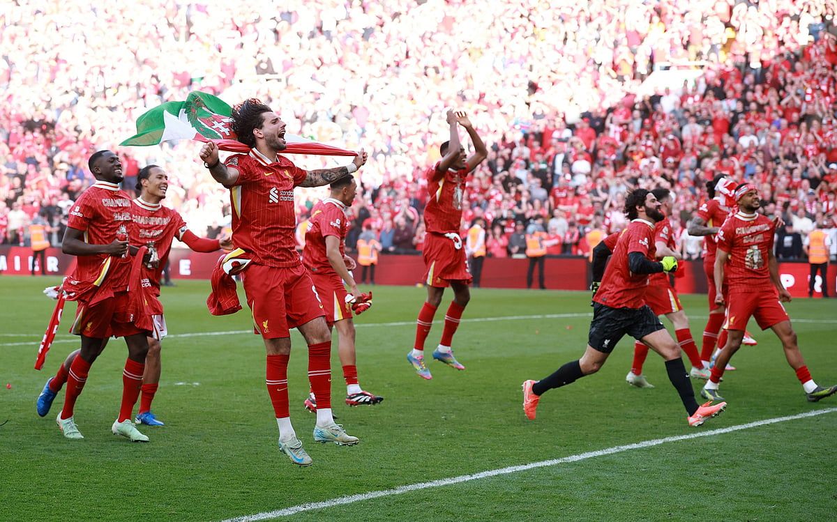 Mikael Silvestre ile Futbol İçeriden: Liverpool Premier Lig Şampiyonluk Yarışına Nasıl Hakim Oldu?